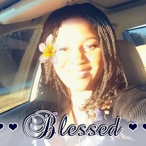 Meet your Posher, Renee